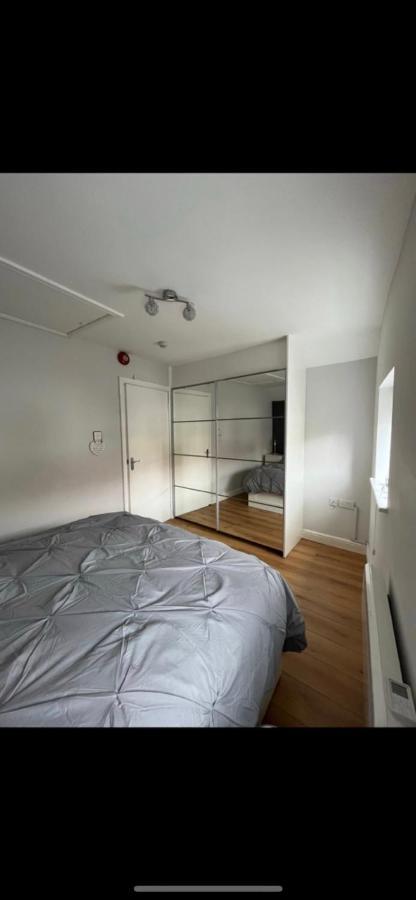One Bedroom Apartment In The Centre Of Лландидно Экстерьер фото